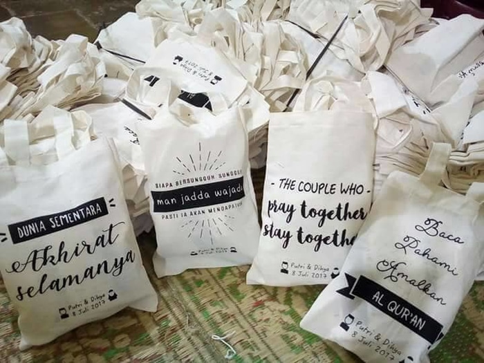 tas blacu, tas totebag blacu, tas kain blacu, tas blacu murah